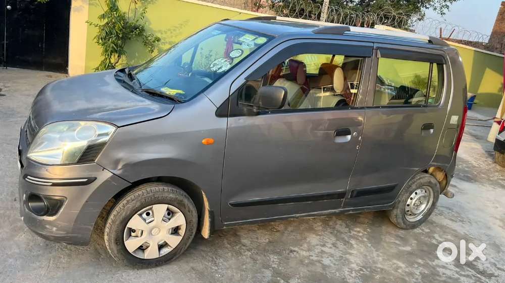 Company Fitted Cng, Mileage Upto 35, Good Body Cond'n, Original Paint.