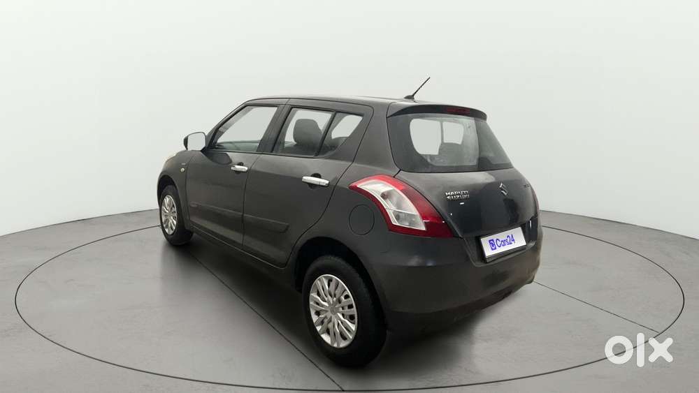 Maruti Suzuki Swift 1.2 Lxi (o), 2017, Petrol