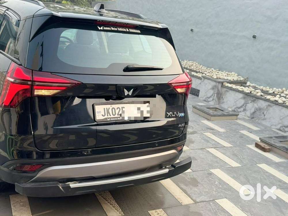 Mahindra Xuv700 2024 Petrol 10000 Km Driven