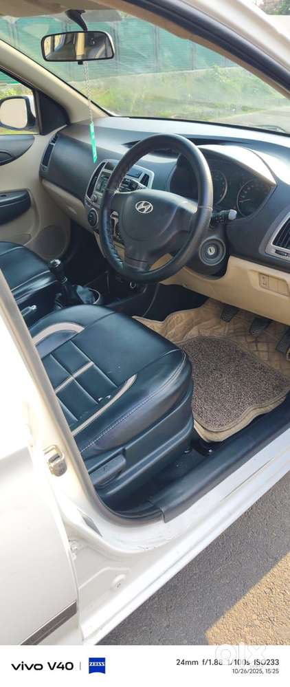 Hyundai I20 Magna, 2012, Petrol
