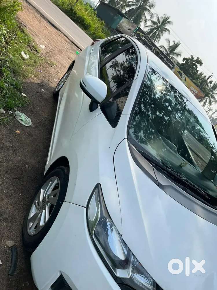 Honda Jazz 2015 Diesel Well Maintained