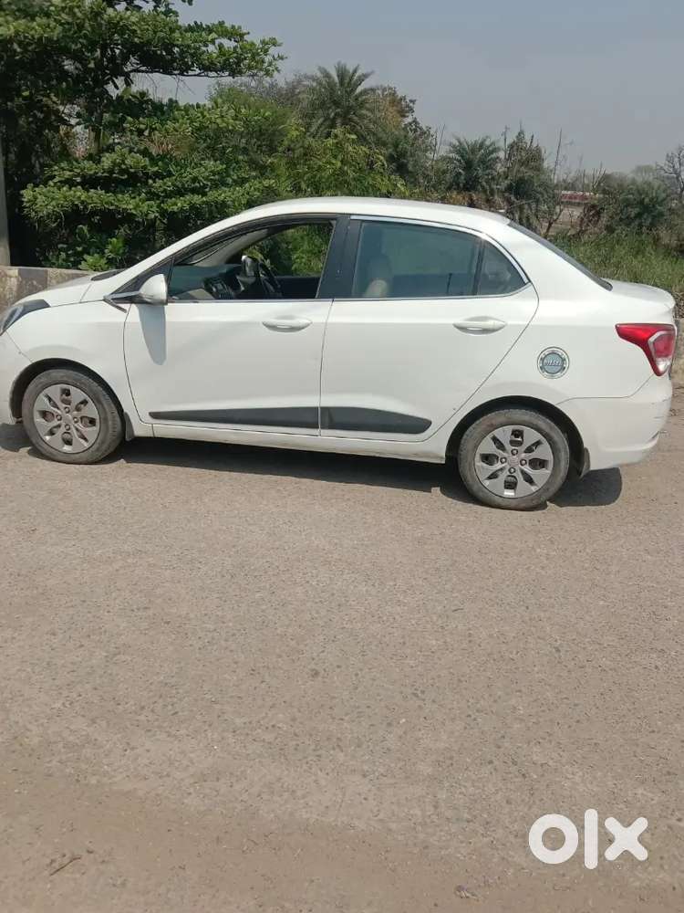 Hyundai Xcent 2015 Diesel 93000 Km Driven