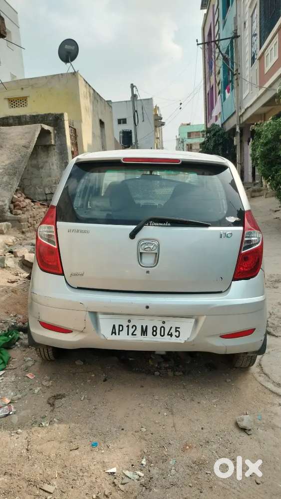 Hyundai I10 Sportz 2012