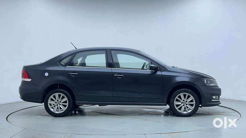 Volkswagen Vento Petrol Highline, 2016, Petrol