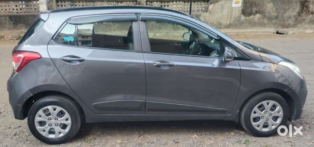 Hyundai Grand I10 2013-2016 Sportz, 2015, Petrol