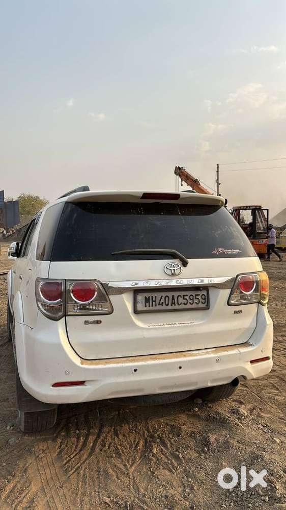 Toyota Fortuner 2011-2016 4x2 Manual, 2014, Diesel