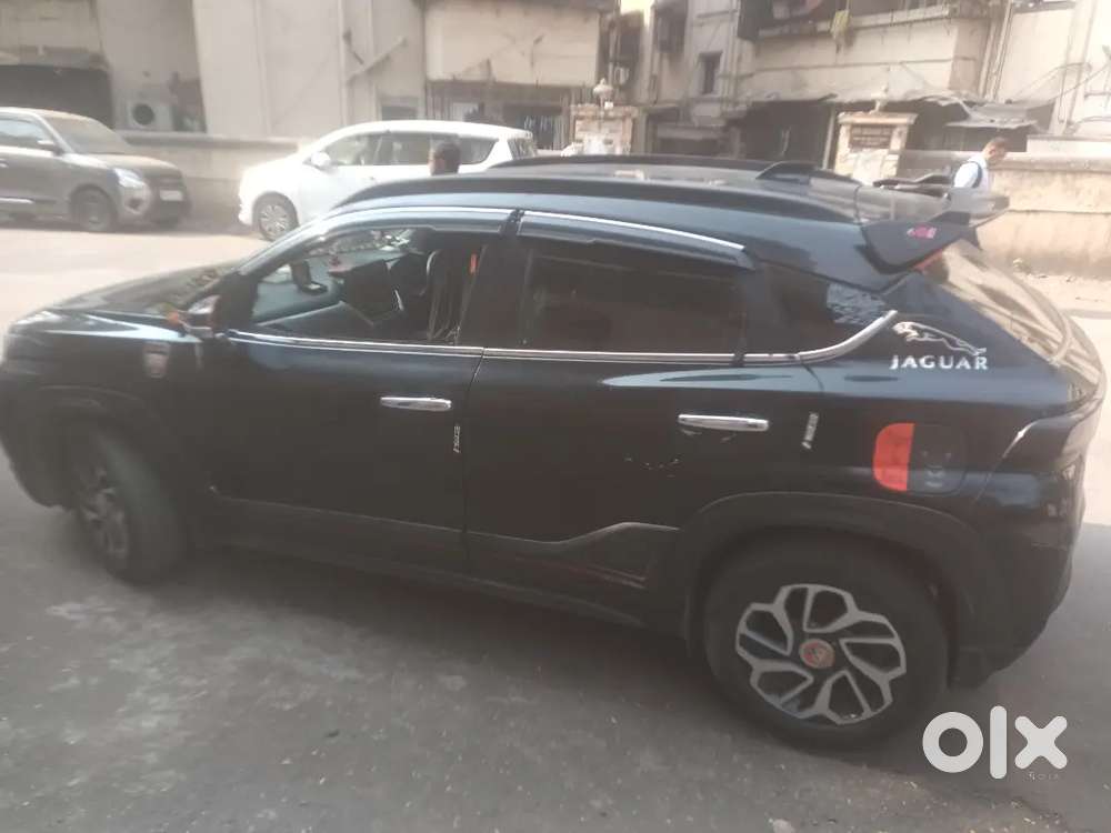 Maruti Suzuki Fronx 2025