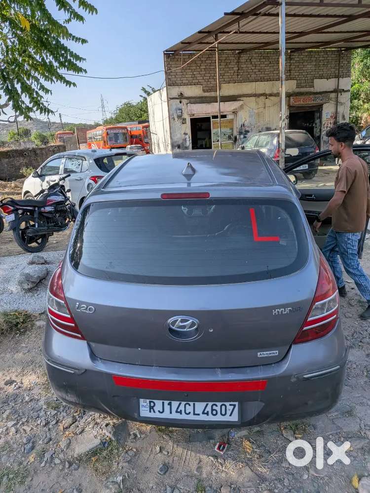 Hyundai I20 1.2 Magna 2011 कार