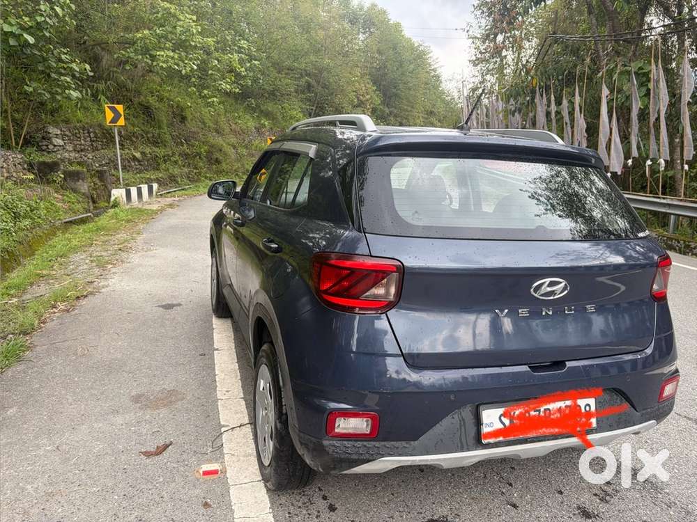 Hyundai Venue Petrol 2021