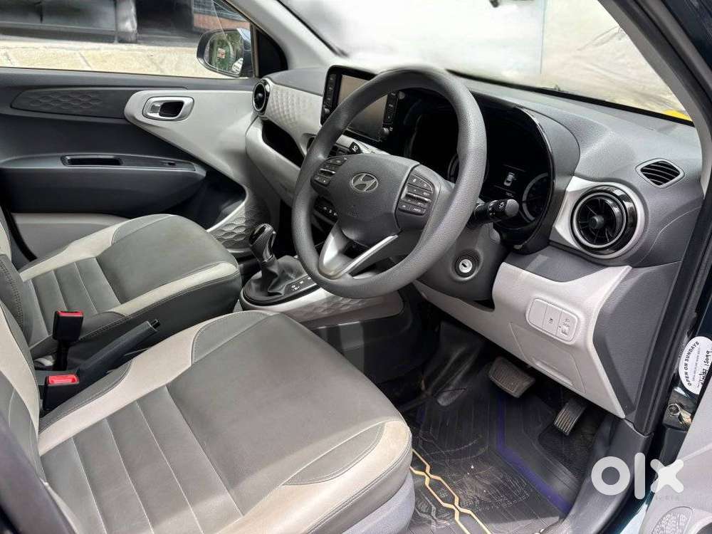 Hyundai Grand i10 Nios AMT Sportz, 2025, Petrol