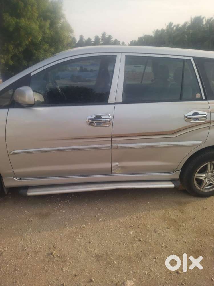 Toyota Innova Diesel 2012
