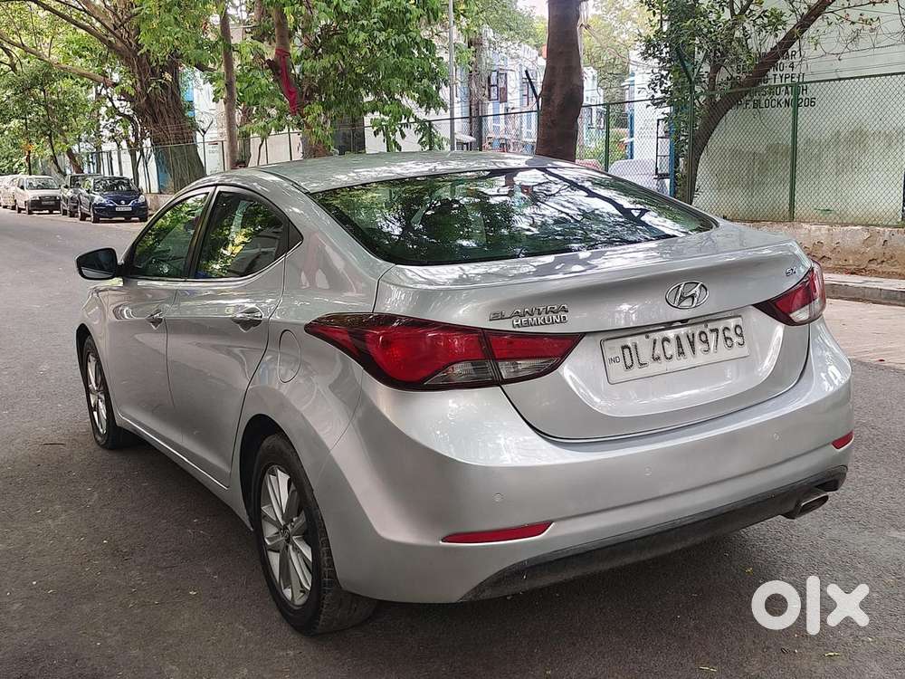 Hyundai Elantra 1.8 Sx Mt, 2015, Petrol
