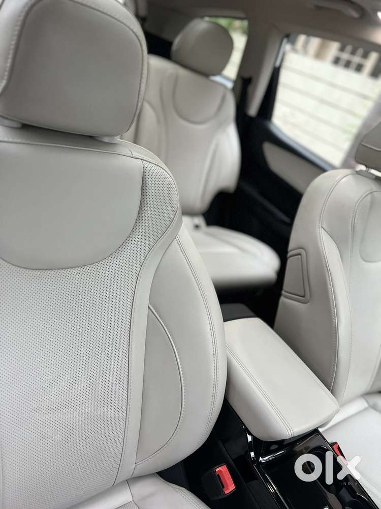 Mahindra Xuv700 Ax7 Luxury Pack Awd, 2024, Diesel