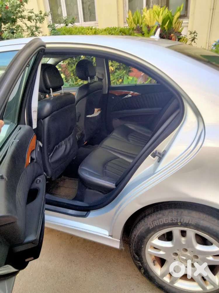 Mercedes Benz E - 280