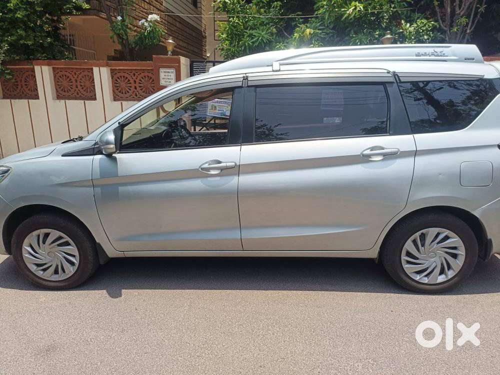 Maruti Suzuki Ertiga Vxi Shvs, 2024, Petrol