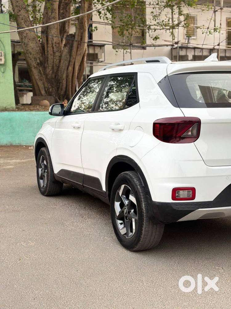 Hyundai Venue Sx Mt, 2021, Diesel