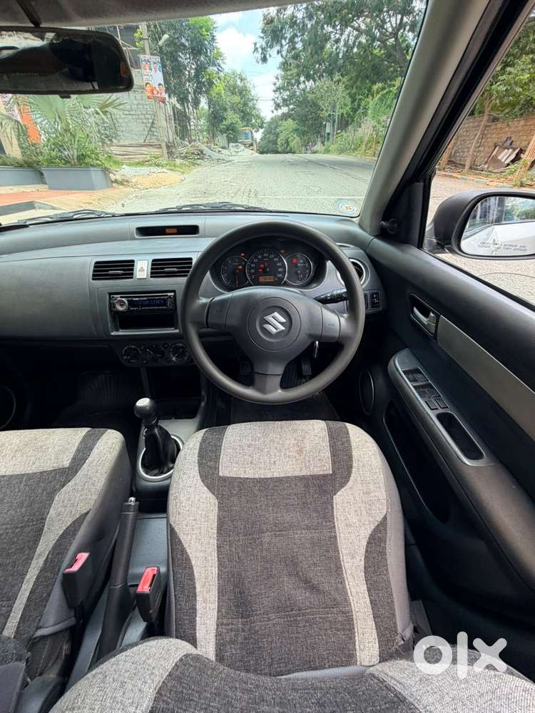 Maruti Suzuki Swift Vdi Bsiii, 2011, Diesel