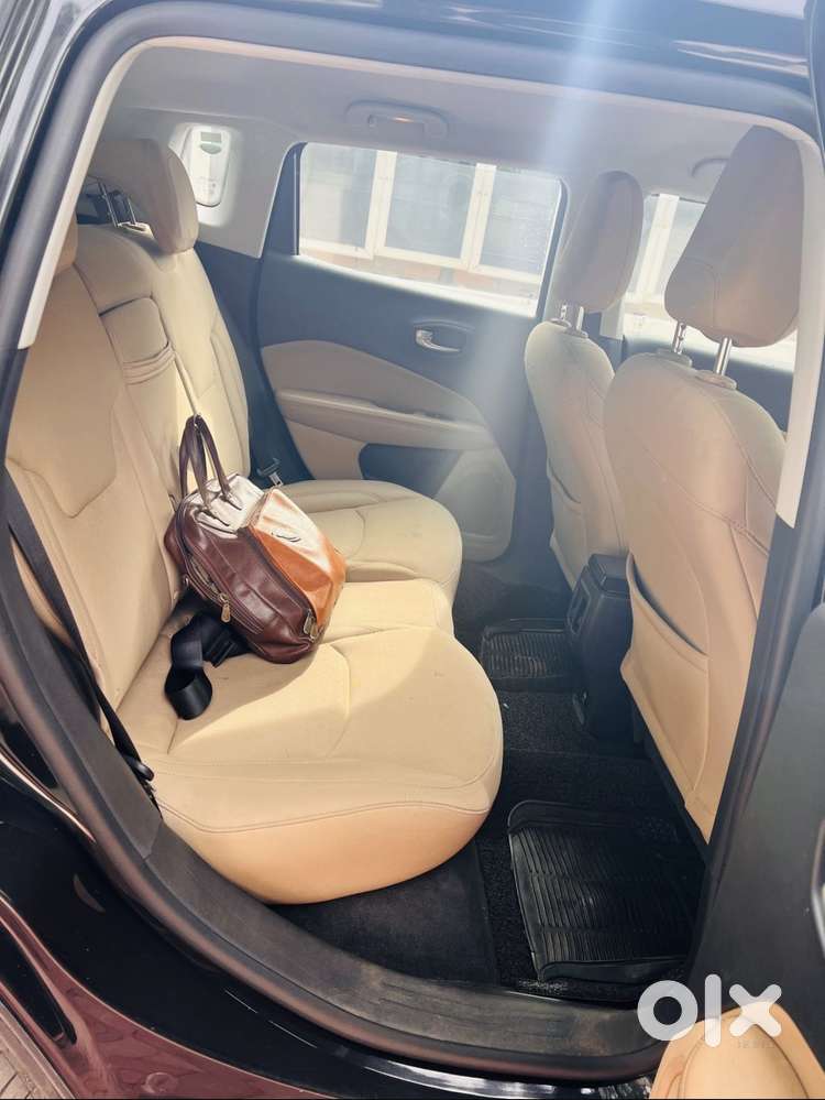 Jeep Compass 2.0 Longitude Option, 2017, Diesel