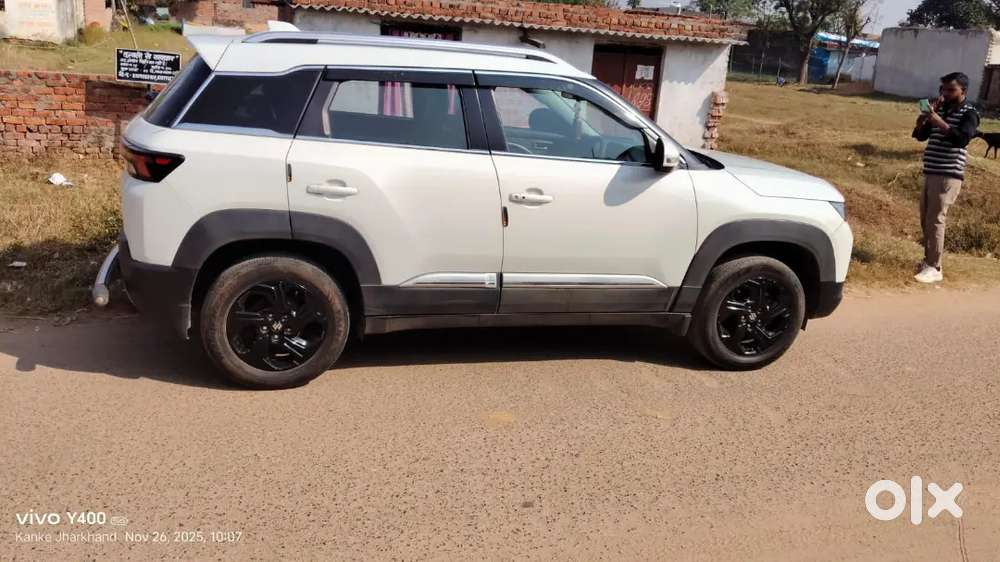 Maruti Suzuki Brezza 2025 Petrol 40000 Km Driven