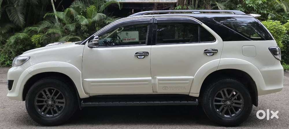 Toyota Fortuner 3.0 4x2 Automatic, 2015, Diesel