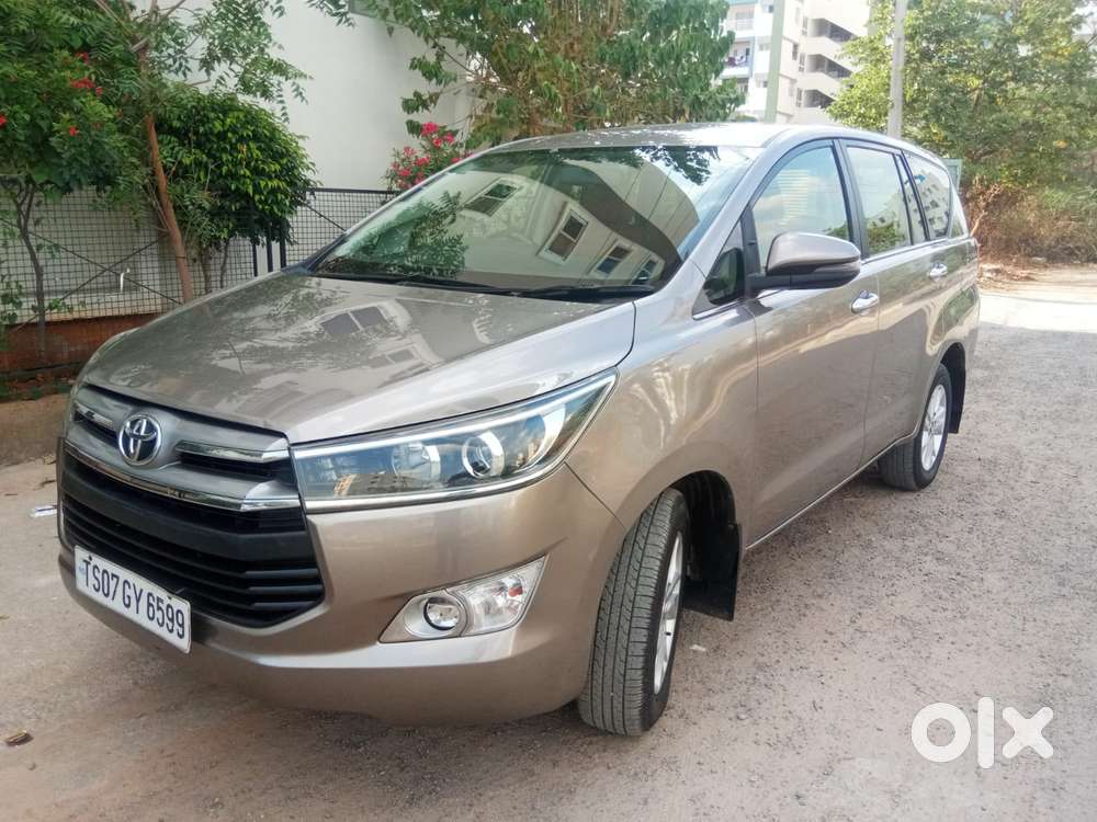 Toyota Innova Crysta