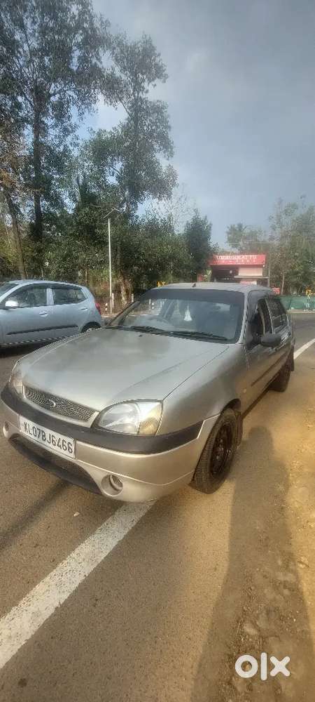 Ford Ikon 1.3rocam  With Alloys