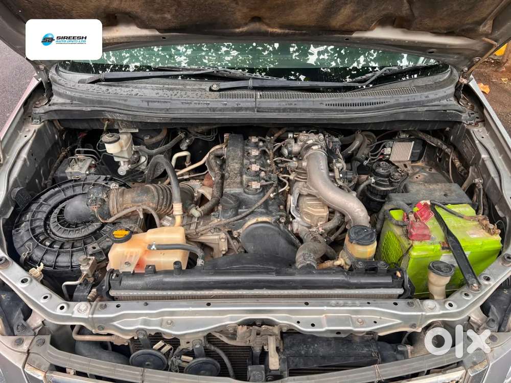 Toyota Innova 2.5 G (diesel) 8 Seater Bs Iv, 2016, Diesel