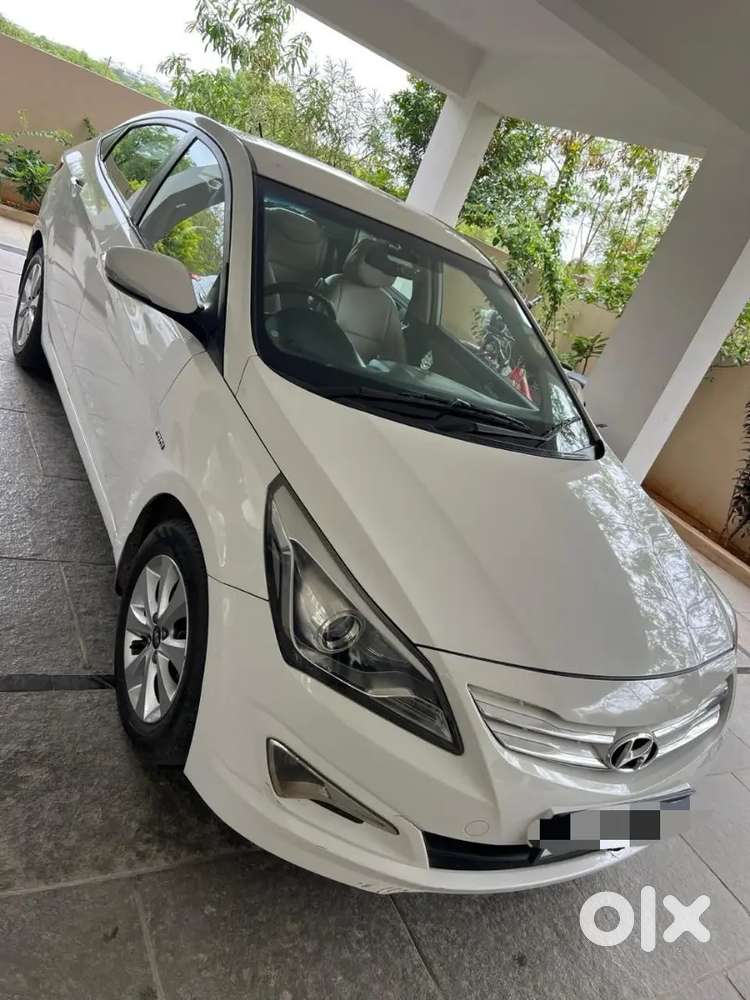 Hyundai Verna Fluidic 2015 Model
