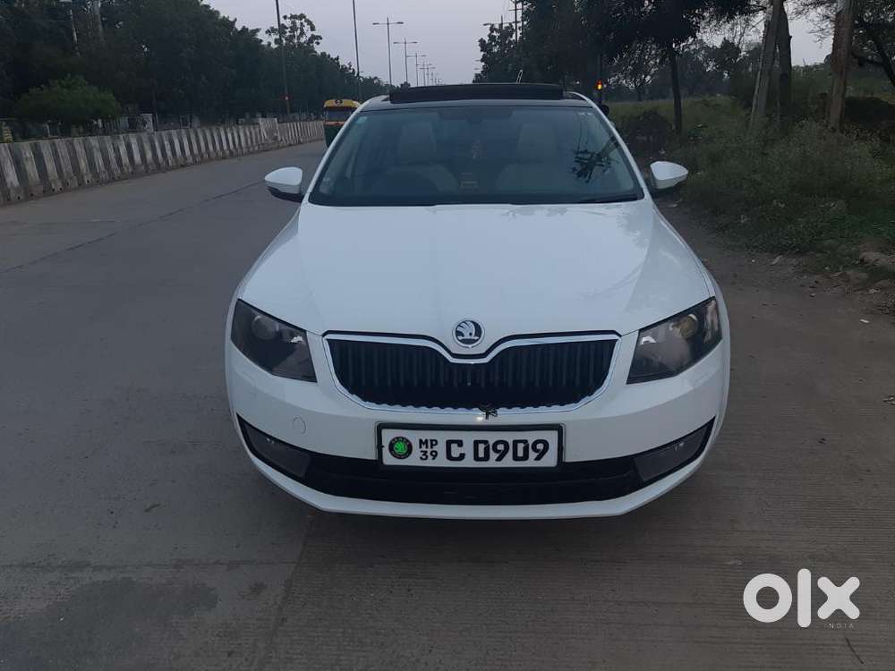 Skoda Octavia Elegance 2.0 Tdi Cr Automatic, 2015, Diesel