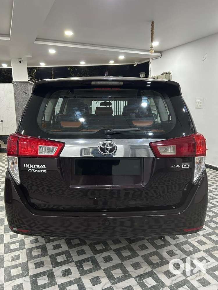 Toyota Innova Crysta 2018 Diesel 83000 Km Driven