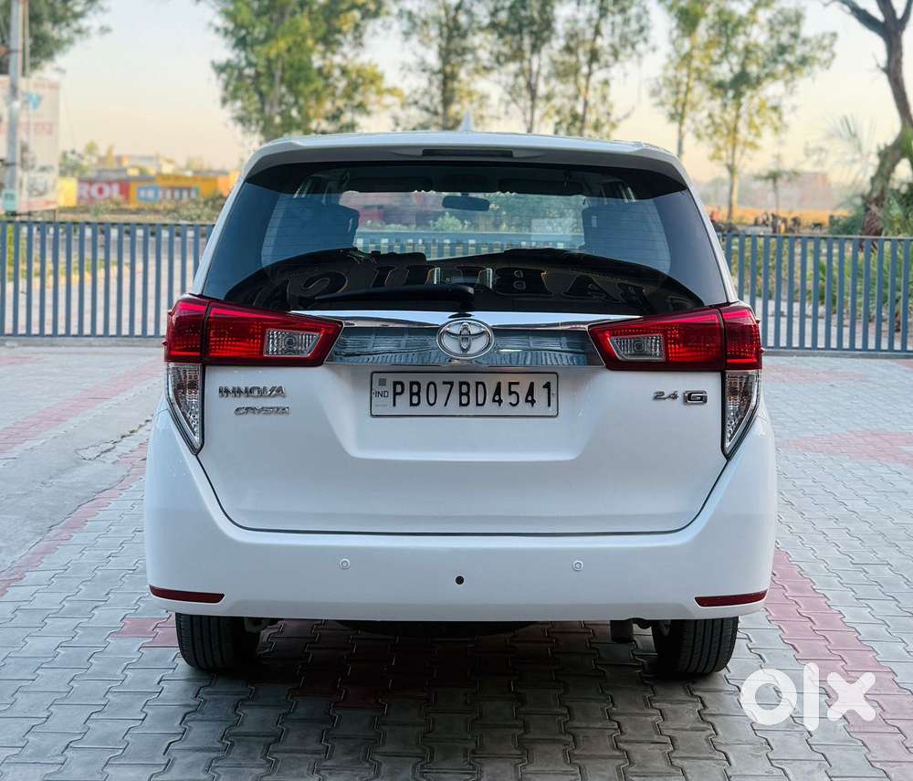 Toyota Innova Crysta 2.7 Gx At 8s, 2016, Diesel