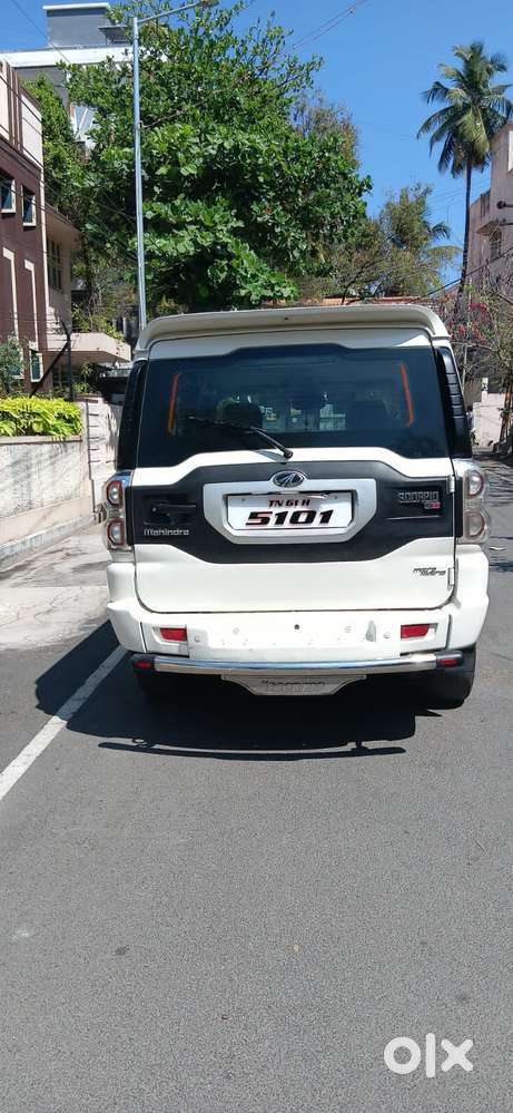 Mahindra Scorpio S10, 2015, Diesel