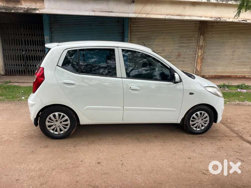 Hyundai I10 Sportz 1.2 Kappa2 O, 2013, Petrol
