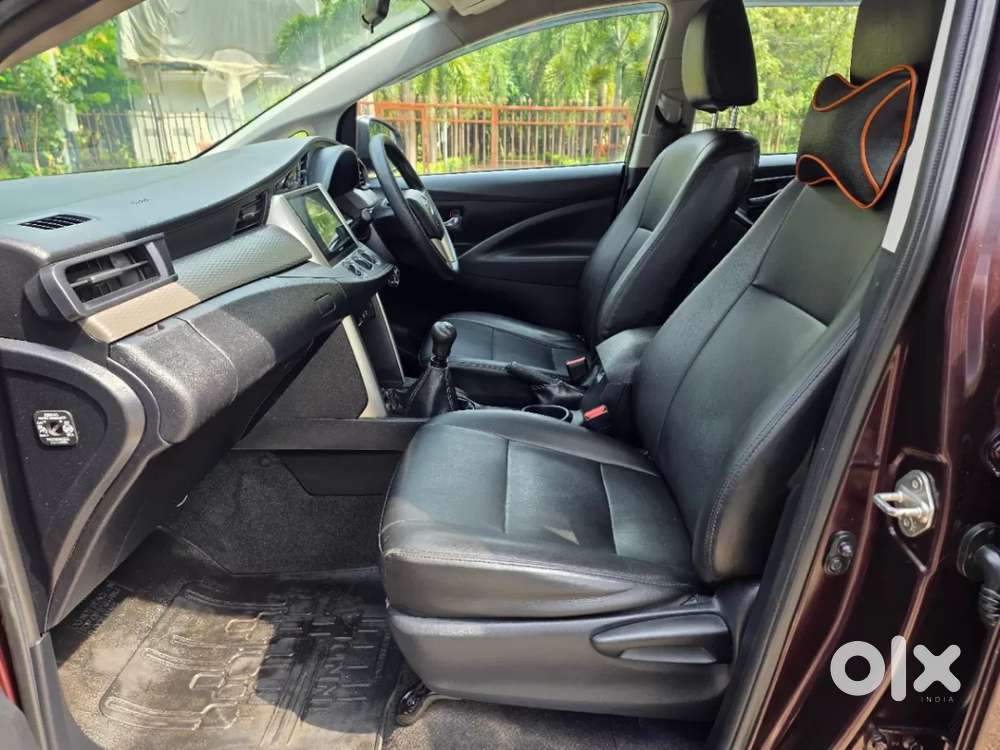 Toyota Innova Crysta G 8 Str, 2017, Diesel