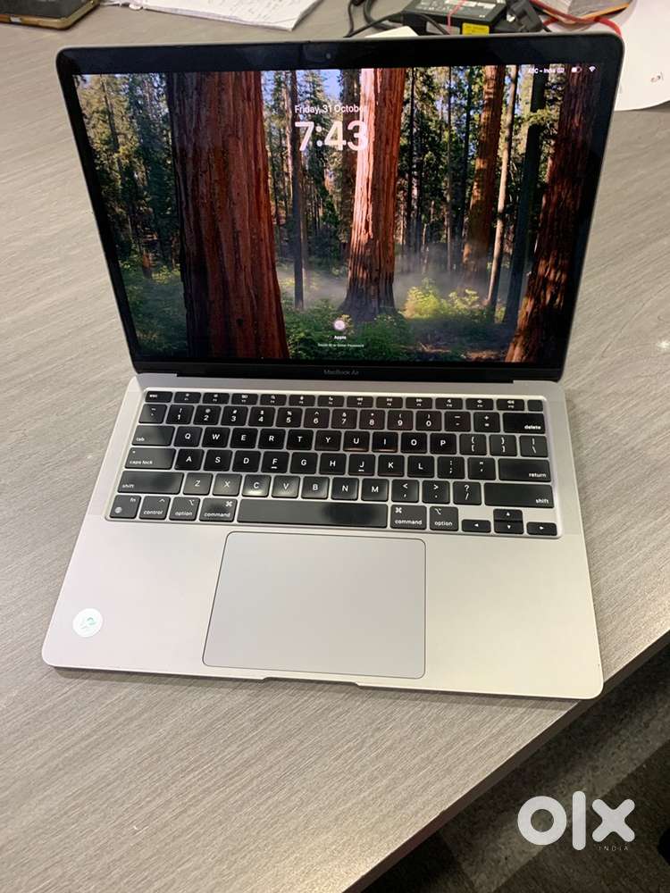 macbook Air M1 Chip/2020/A2337/8GB RAM/512GB SSD/Retina /With