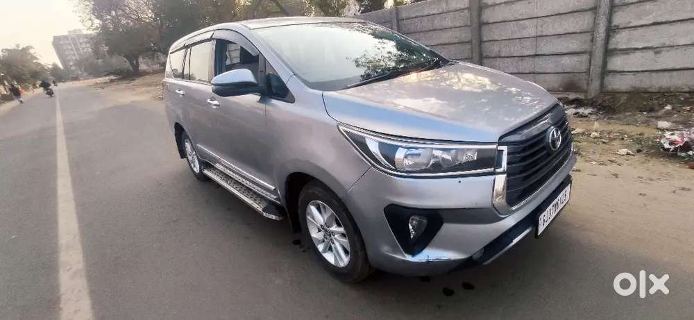 Toyota Innova Crysta 2018 Diesel Well Maintained