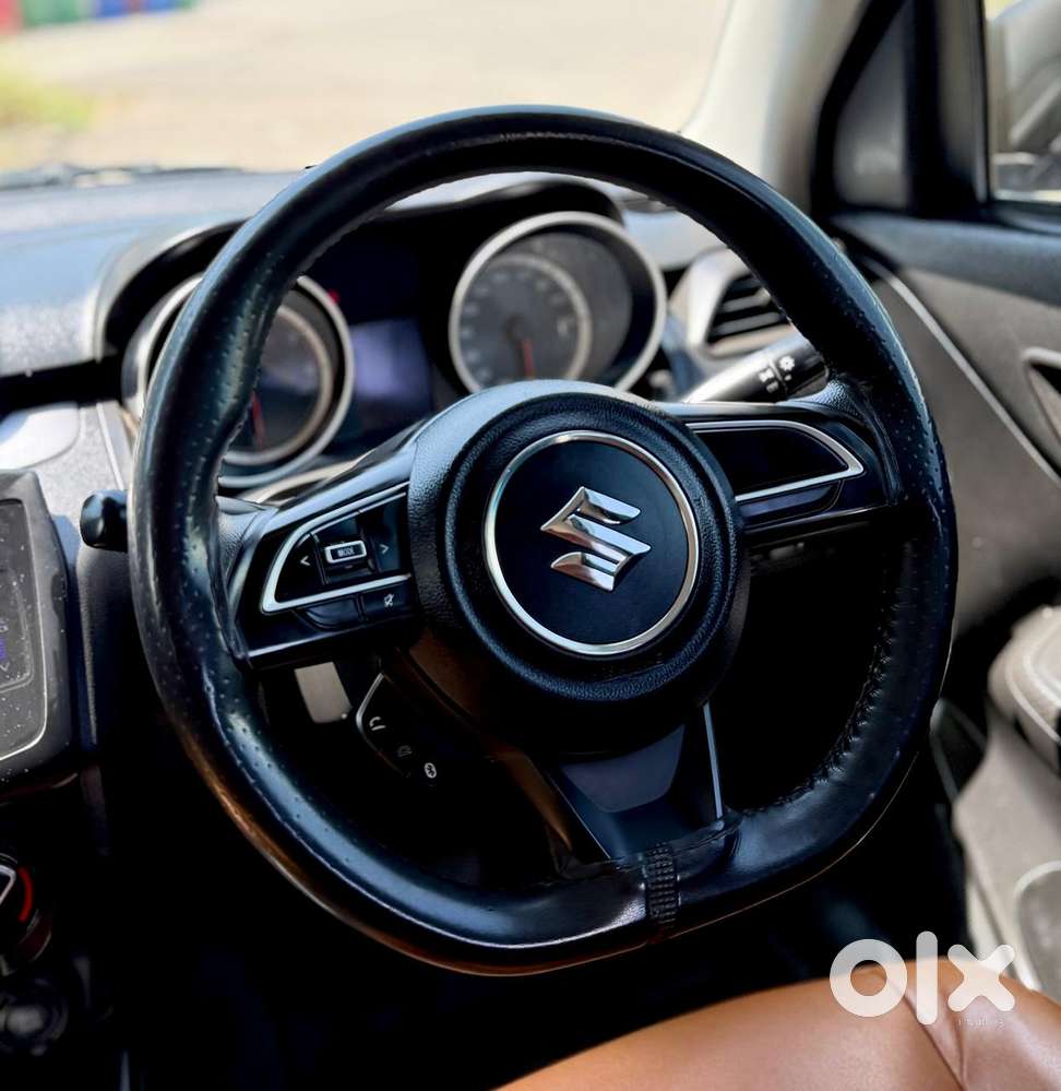 Maruti Suzuki Swift Vxi + Manual, 2024, Petrol