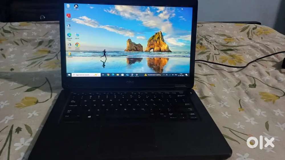 Dell i5 latitude E5450 5th screen touch laptop