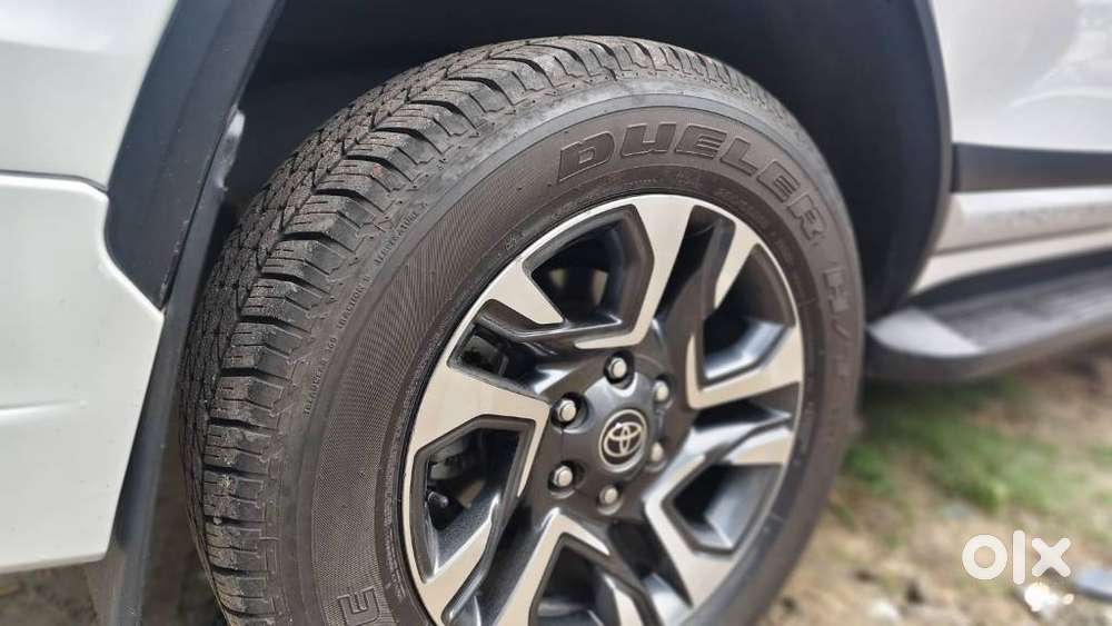 Toyota Fortuner Legender 4x2 At 2.8, 2024, Diesel