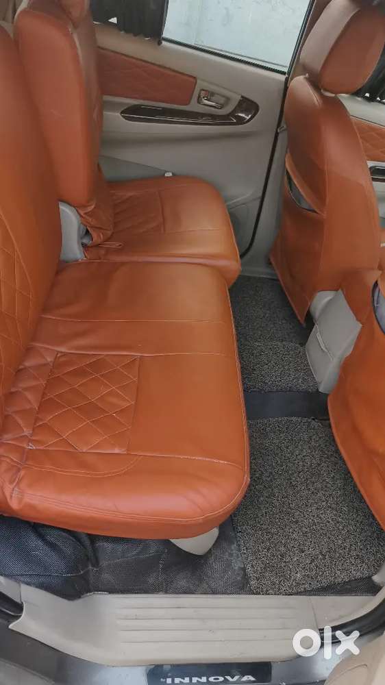 Toyota Innova 2014