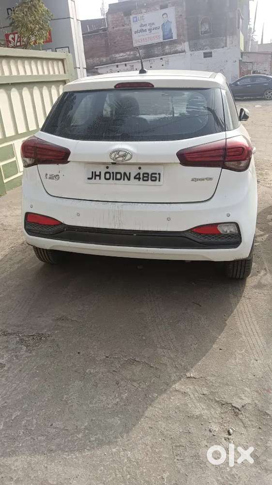 Hyundai I20 2020 Petrol 22000 Km Driven