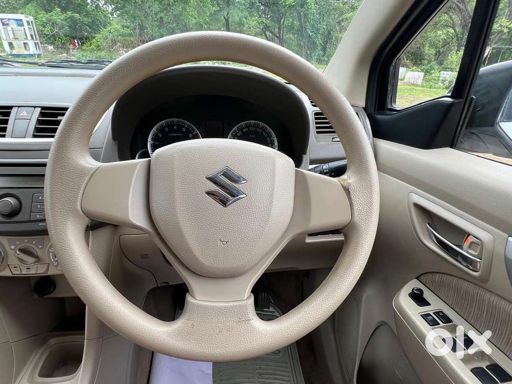Maruti Suzuki Ertiga Vxi, 2012, Petrol