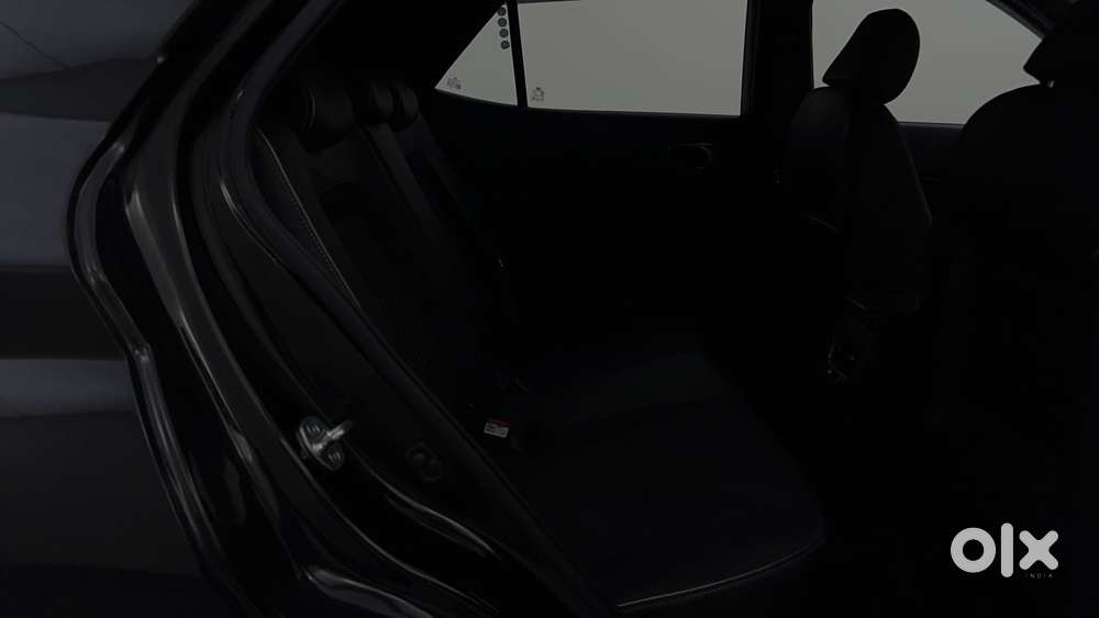 Hyundai Venue Sx Knight Edition Mt, 2025, Petrol
