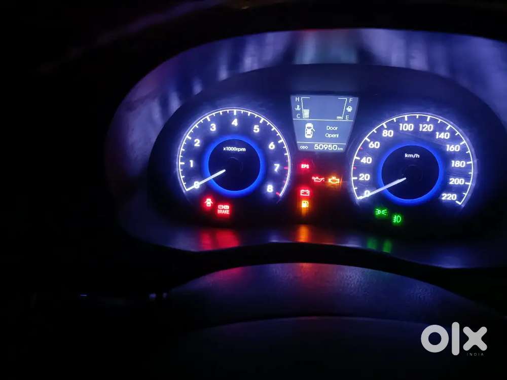 Hyundai Verna 2012 Petrol Well Maintained