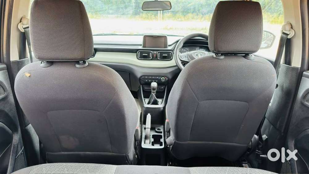 Tata Punch Camo Adventure Mt, 2023, Petrol
