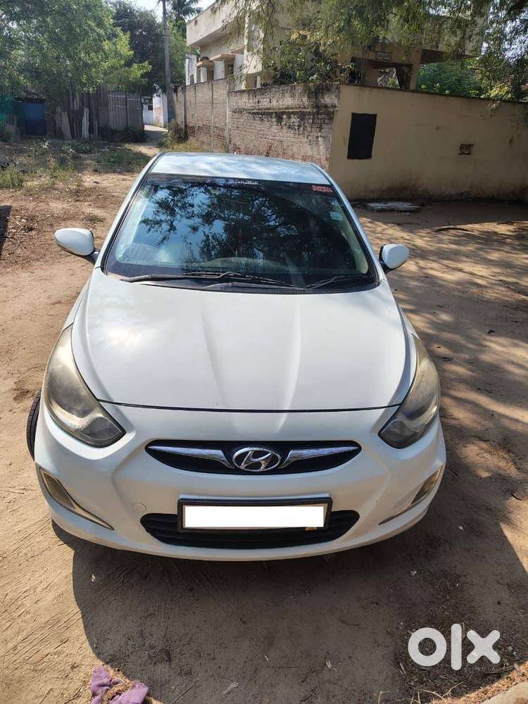 Hyundai Verna Fluidic 2012 Petrol