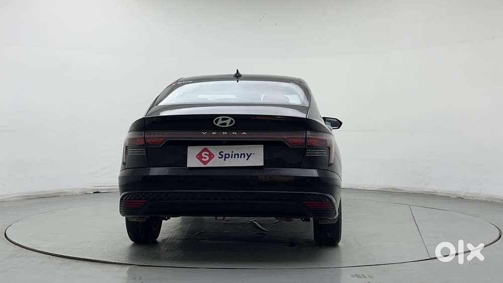 Hyundai Verna 1.5 Sx (o) Turbo Petrol Dct, 2023, Petrol