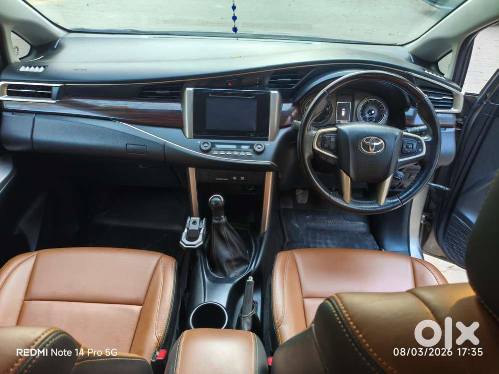 Toyota Innova Crysta 2.4 Vx Mt, 2018, Diesel