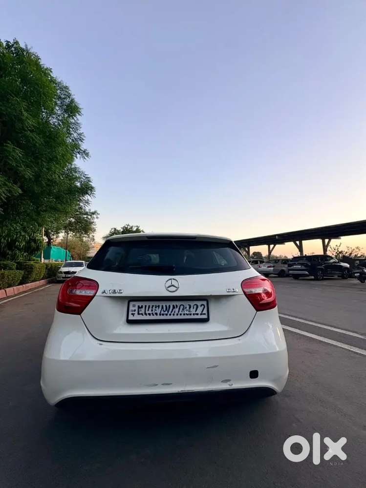 Mercedes 55000km Service Record 6.95 Lacks 25km/liter