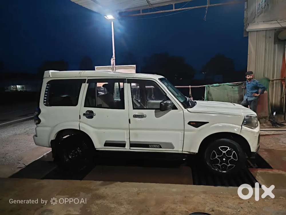 Mahindra Scorpio 2015 Diesel 210000 Km Driven